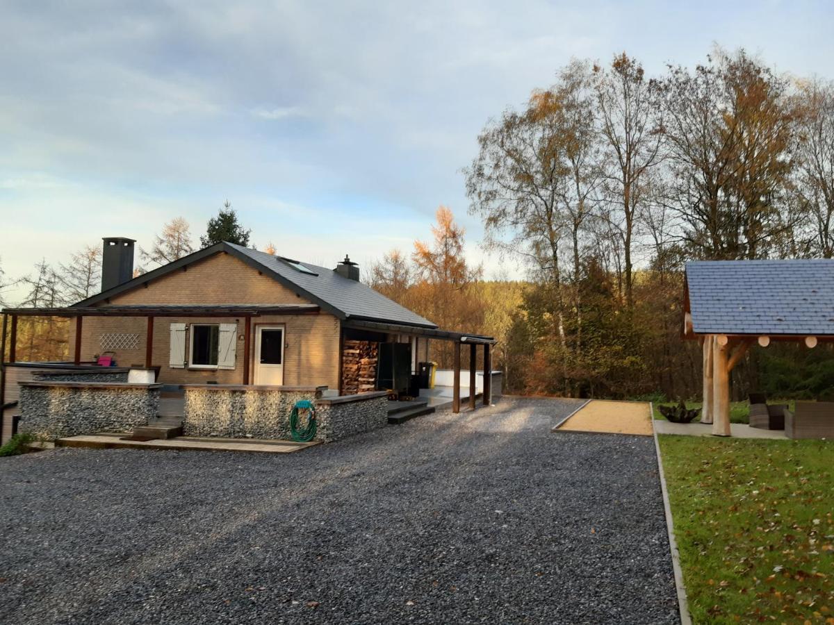 A L Oree Du Bois Ferrières Екстериор снимка